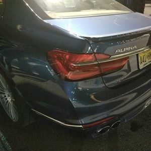 Meet your Posher, Shane